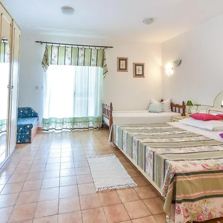 Apartamento Laura *