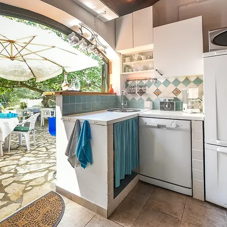 Apartman Laura Sukosan