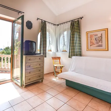 Laura Apartman