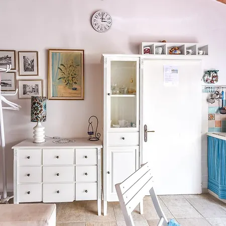 Laura Apartamento Sukošan