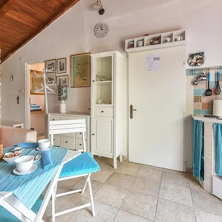 Laura Apartman Sukosan