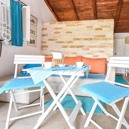 Laura Apartman