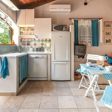 Apartament Laura Sukošan