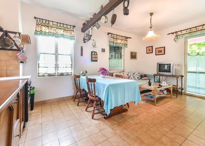 Laura Apartamento Sukošan