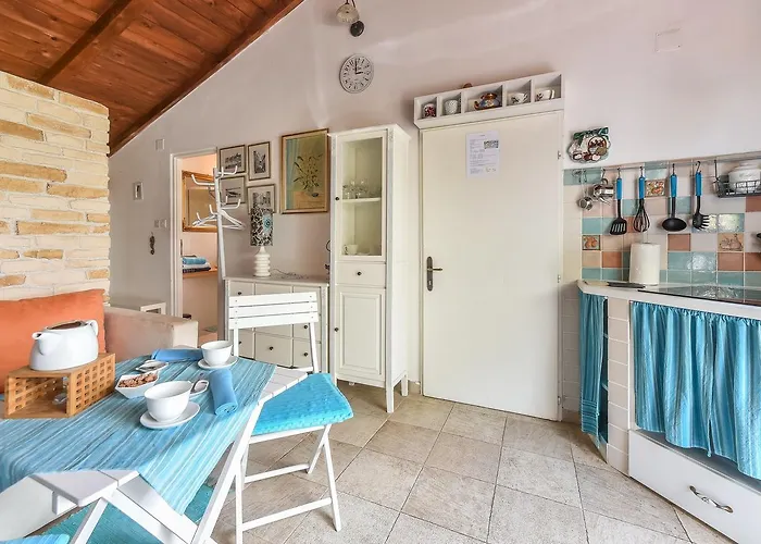 Laura Appartement Sukošan